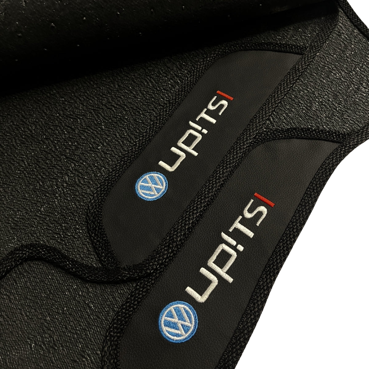 TAPETE BORRACHA PREMIUM UP! TSI 2014 A 2023 BORDADO 3 PEÇAS